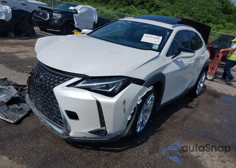 2021 Lexus Ux 200 from USA, damaged, VIN JTHX3JBH4M2032151